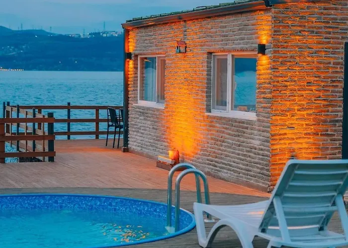 Prázdninový dům Flamingo Adalife